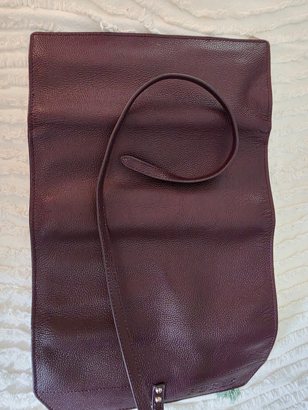 Furls Plum Crochet Hook Storage - Picture 6 of 8